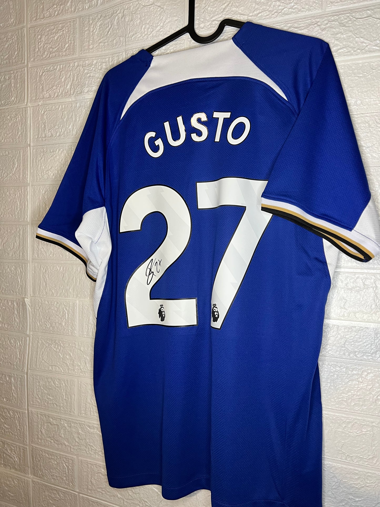 Gusto signed Chelsea shirt