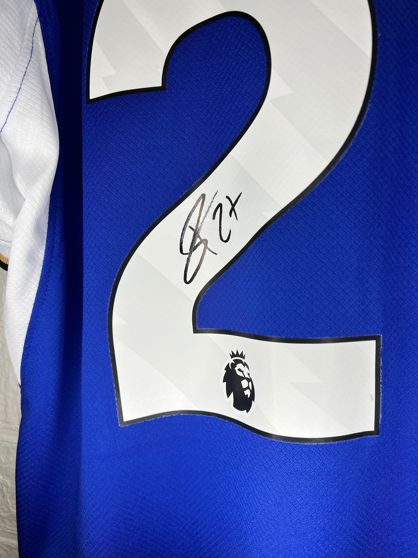 Gusto signed Chelsea shirt