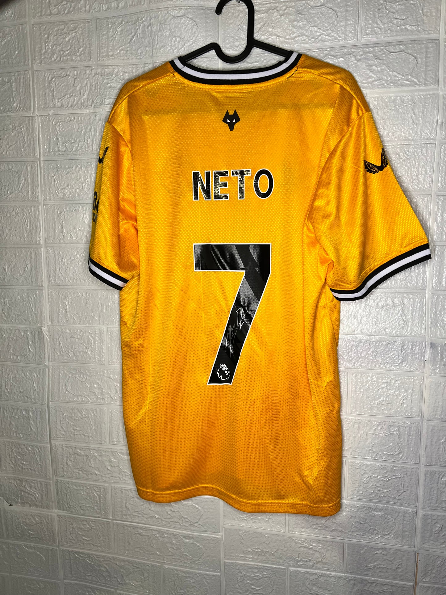 Neto signed Wolves shirt