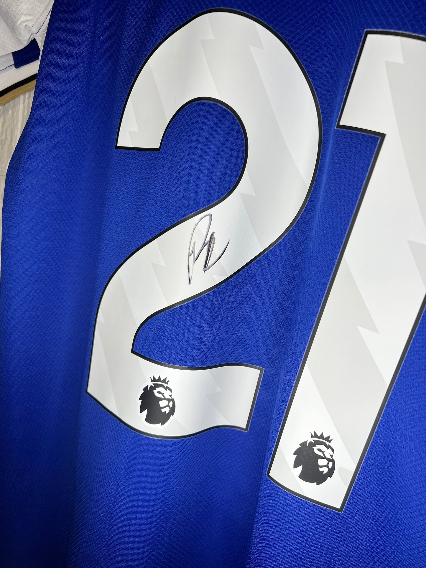 Chilwell signed Chelsea shirt