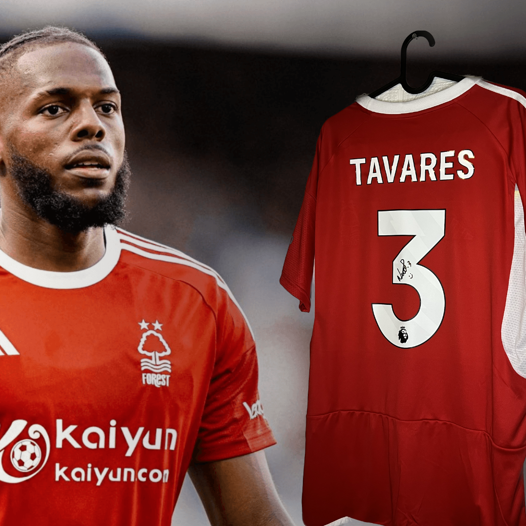 Tavares Nottingham forest signed shirt