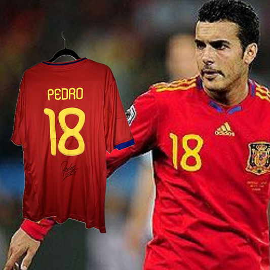 Pedro signed Spain World Cup 2010 shirt